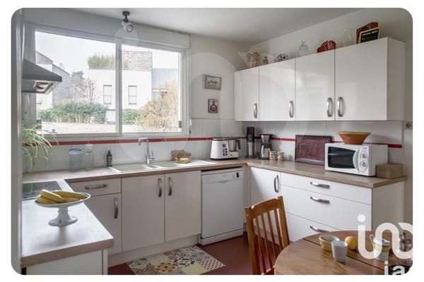 Appartement 7 pièces de 144 m² à Mareil-Marly (78750)