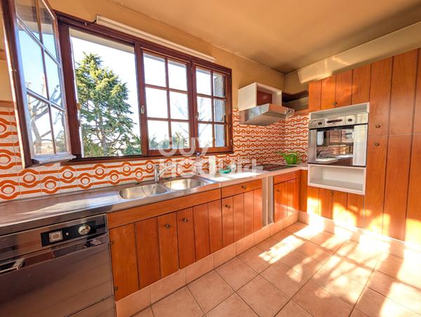 Le PECQ limite MARLY LE ROI - MAISON 103m2 3-4 CHAMBRES