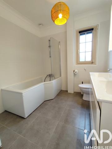 Maison à vendre 8 pièces 150 m² Rambouillet