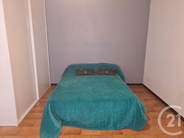 Appartement F1 à vendre  1 pièce - 28,22 m2 CARQUEIRANNE - 83