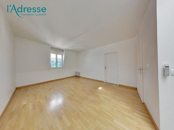 NOISY LE GRAND - 2 pièces 43.6 m2 centre ville