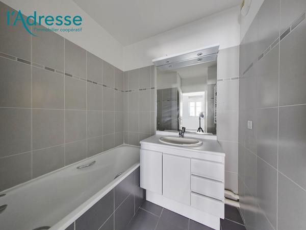 NOISY LE GRAND - 2 pièces 43.6 m2 centre ville
