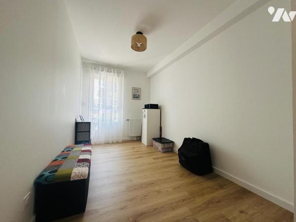 PLOEMEUR - BOURG- APPARTEMENT de Standing T4 Résidence récente