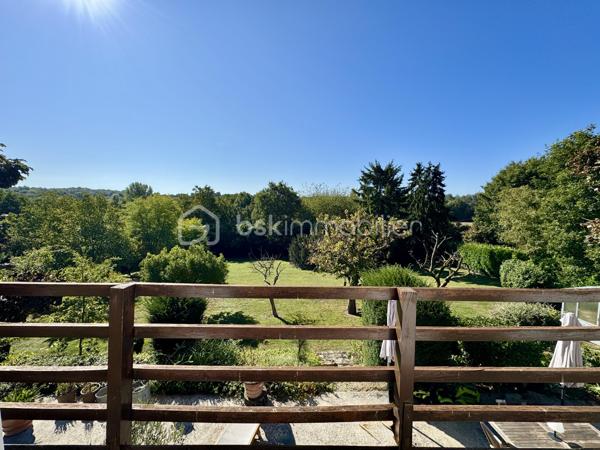 Maison en pierre de 333,67 m²