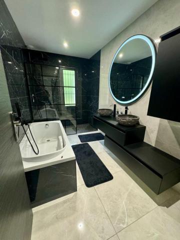 Maison Bassens 6 pièce(s) 140 m2