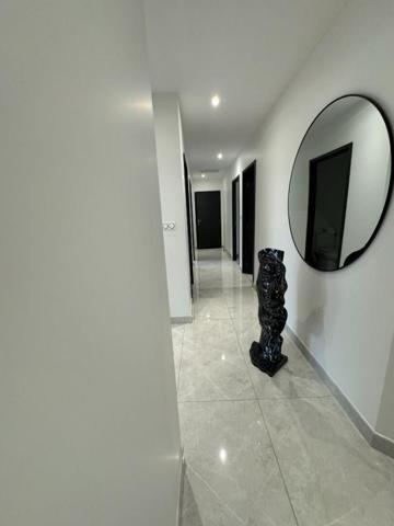 Maison Bassens 6 pièce(s) 140 m2