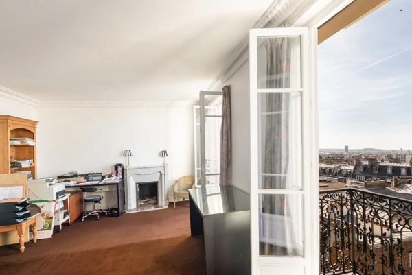 Appartement Paris 18 e - MONTMARTRE / CAULAINCOURT