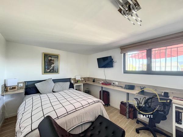 Propriété au calme avec piscine