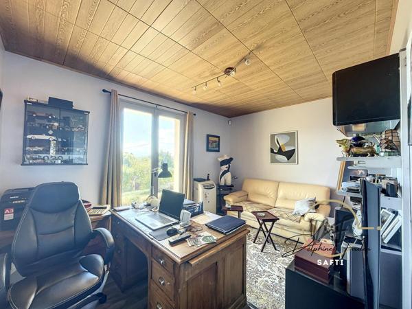 Propriété au calme avec piscine