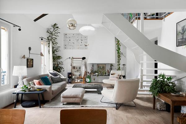 Comme une maison sous les toits