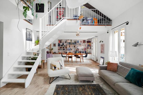 Comme une maison sous les toits