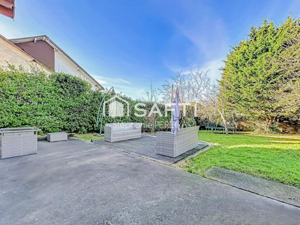 Charmante maison en Meulière non mitoyenne