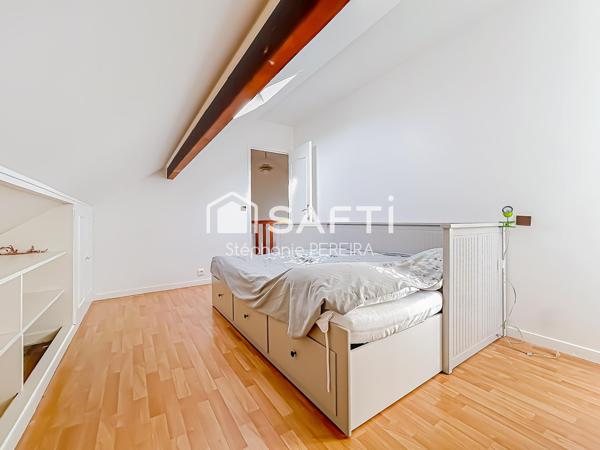 Charmante maison en Meulière non mitoyenne