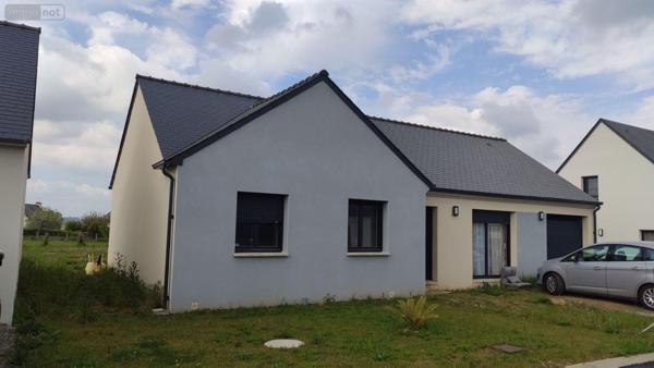 Maison individuelle à vendre à Saint-Barthélemy dans le Morbihan (56150), ref : 065/1826   
bourg