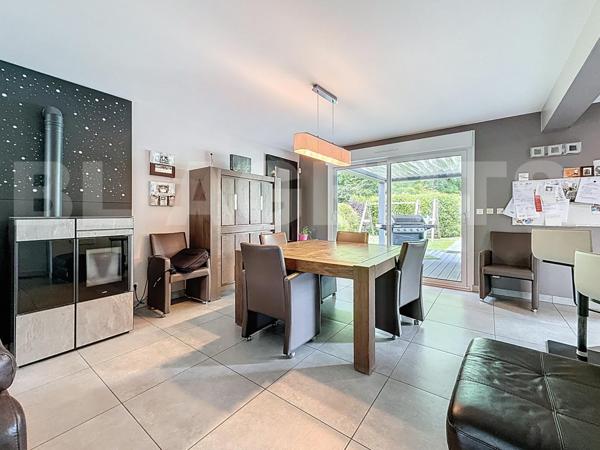 Maison avec piscine et confort moderne à Rehon