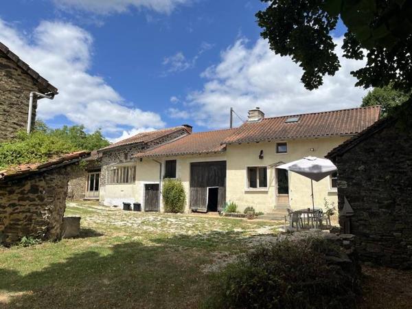 Maison à vendre |  Thiviers |  3 pièces | 69 m²