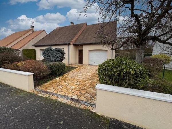 Maison à COULAINES, 72190 - 4 pièces 85m²