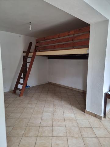 Appartement Aiguillon 1 pièce(s) 47.04 m2 , Aiguillon