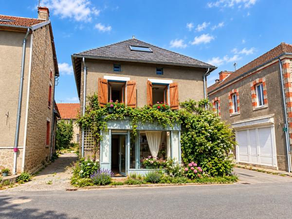 Maison à vendre à Saint-Dizier-Masbaraud (23400) - Creuse