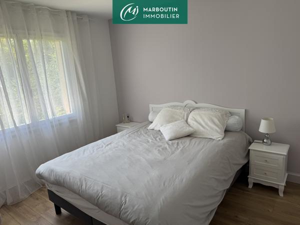 Maison 8 pièce(s) 5 chambre(s) 235 m²