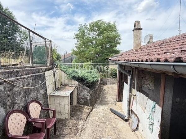 Maison à fort potentiel, en campagne mosellane.