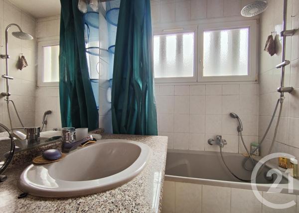 Appartement à vendre  4 pièces - 67,59 m2 SCHILTIGHEIM - 67