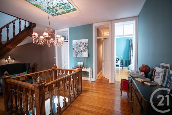 Maison à vendre  11 pièces - 355,67 m2 REMIREMONT - 88