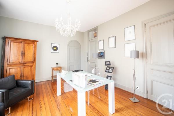 Maison à vendre  11 pièces - 355,67 m2 REMIREMONT - 88