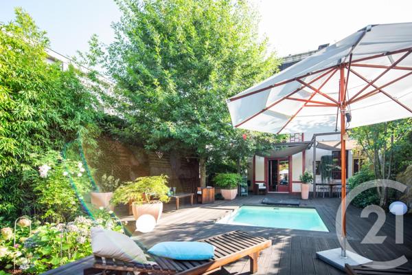 Maison à vendre  11 pièces - 355,67 m2 REMIREMONT - 88