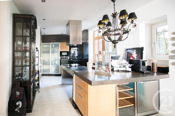 Maison à vendre  11 pièces - 355,67 m2 REMIREMONT - 88