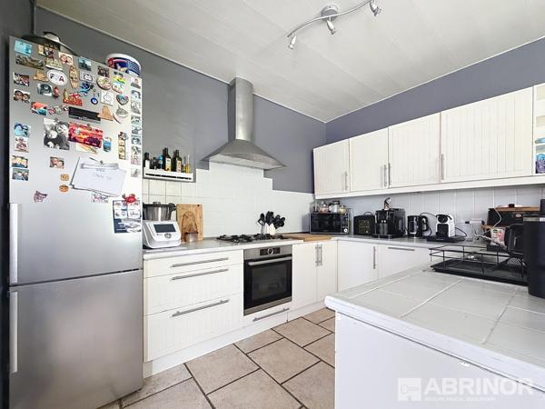 Charmante semi-individuelle en semi plain-pied avec garage, jardin et terrasse PHALEMPIN