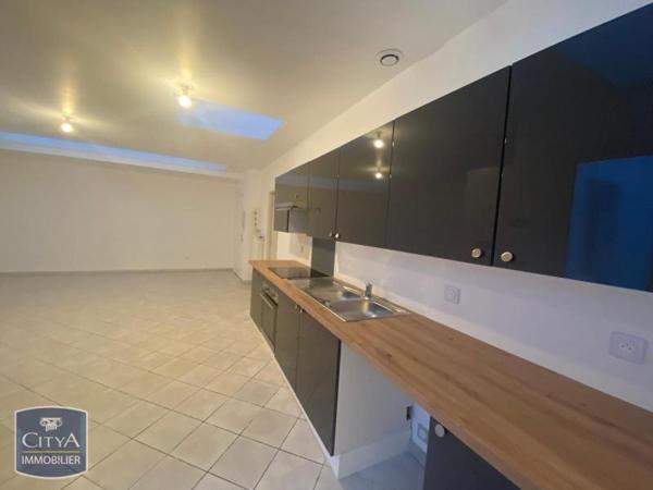 Location appartement 3 pièces de 86.77m²