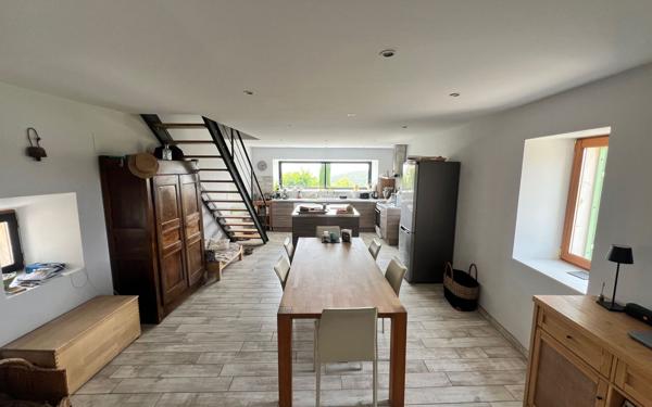 Maison à vendre    7 pièces •  Orgnac-l'Aven