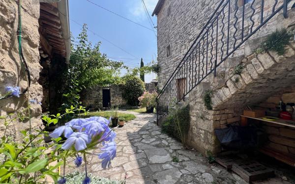 Maison à vendre    7 pièces •  Orgnac-l'Aven