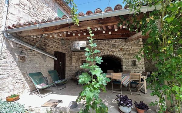 Maison à vendre    7 pièces •  Orgnac-l'Aven