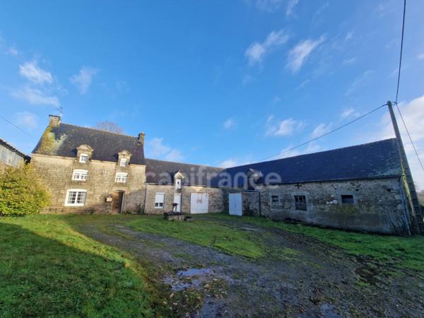 Fermette à vendre 4 pièces NOYAL PONTIVY (56) 11 740m² a rénover