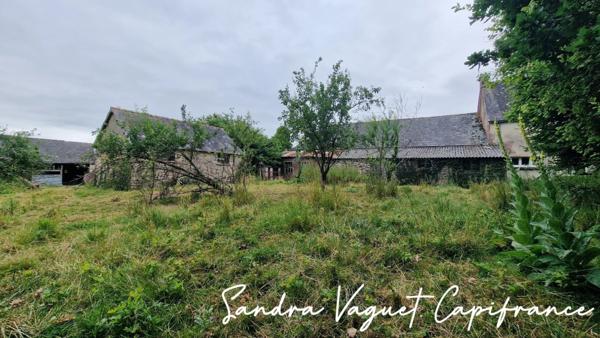 Fermette à vendre 4 pièces NOYAL PONTIVY (56) 11 740m² a rénover