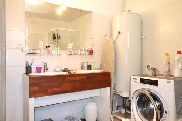 Immeuble à Carcassonne, 11000 - 126m²