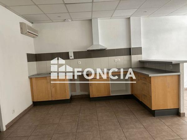 Location Appartement 3 pièces 76.27 m² - 51 BIS AVENUE DU ROUSSILLON Saint Cyprien 66750