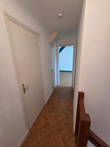 Maison familiale, quartier calme, très bien entretenue, proches toutes commodités