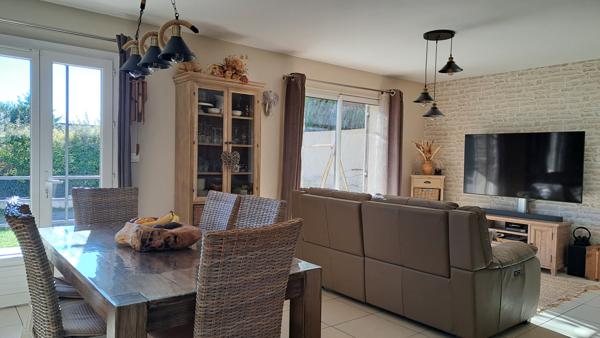 Caromb (84330) Villa 3 chambres avec garage