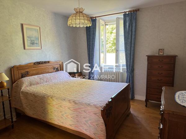 En pierre - Grange & jardin  attenants - 2 à 4 chambres