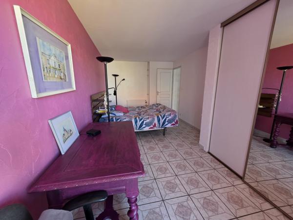 Maison
         6 pièces
        - 130 m² Exclusivité 714 000 € *