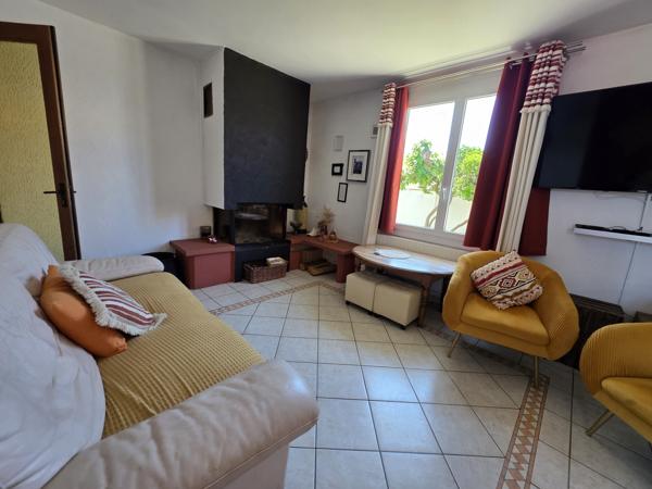 Maison
         6 pièces
        - 130 m² Exclusivité 714 000 € *