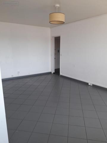 Appartement à louer à Laval en Mayenne (53000), ref : 53006-L311