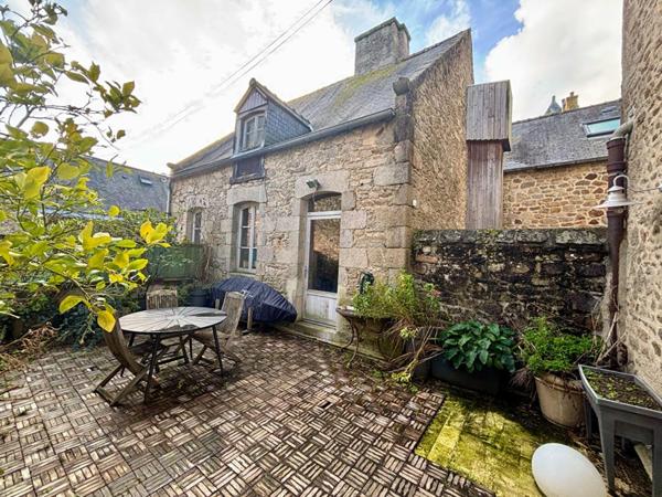 Maison de caractère Dinan 5 pièce(s) 225 m2