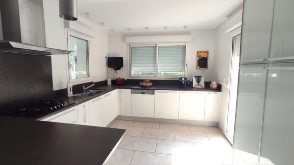 Maison 7 pièces à vendre Vouneuil sur Vienne - 86210 / Réf: 11758