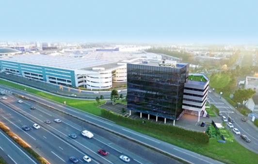 EXCLUSIVITE A LOUER : Emplacement Exceptionnel Bureaux Agence RDC 320 m2 - ATLANTIS