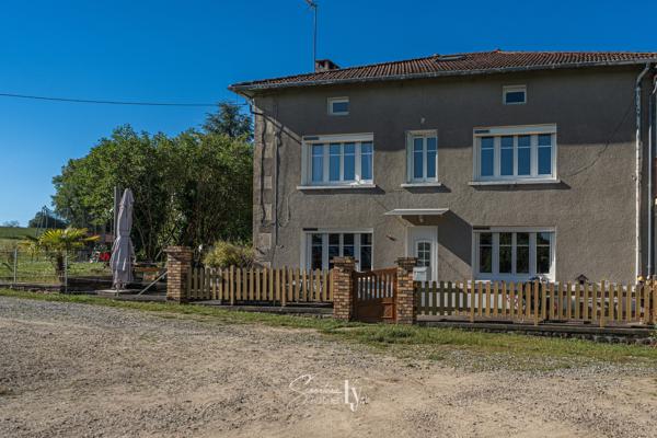 Maison
         6 pièces
        - 125 m² Exclusivité 156 000 € *