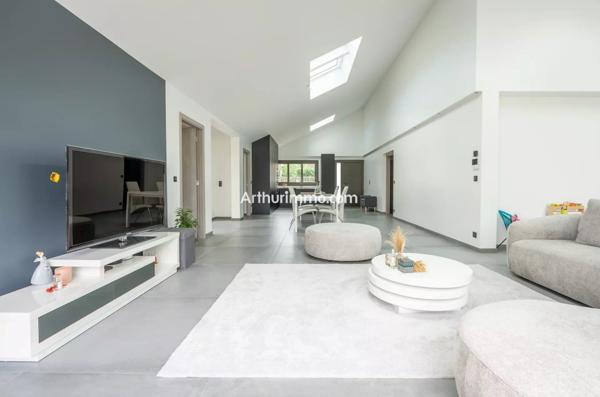 Vente Maison 7 pièces 186 m2 à Sucy-en-Brie